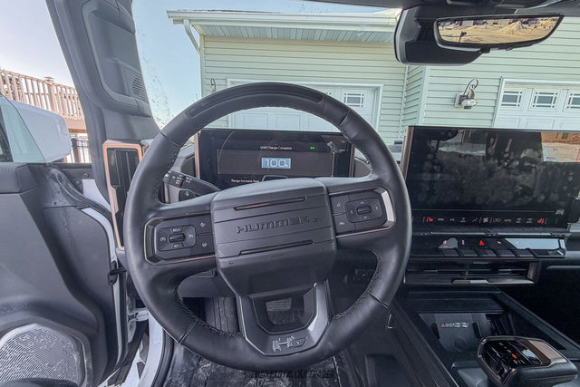 Used 2025 GMC Hummer EV 2X image 15