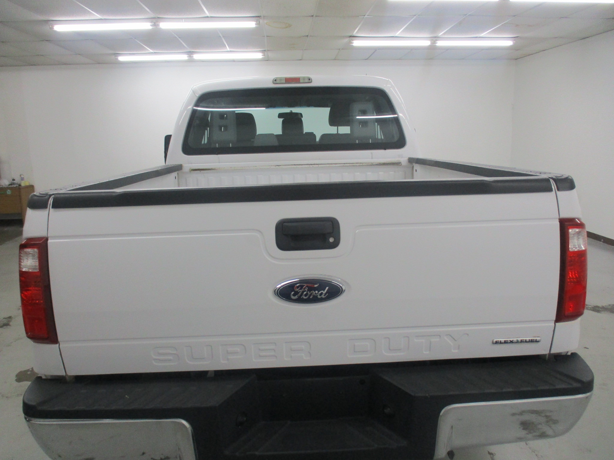 Used 2016 Ford F250 XL w/ Power Equipment Group AWD/4WD image 7