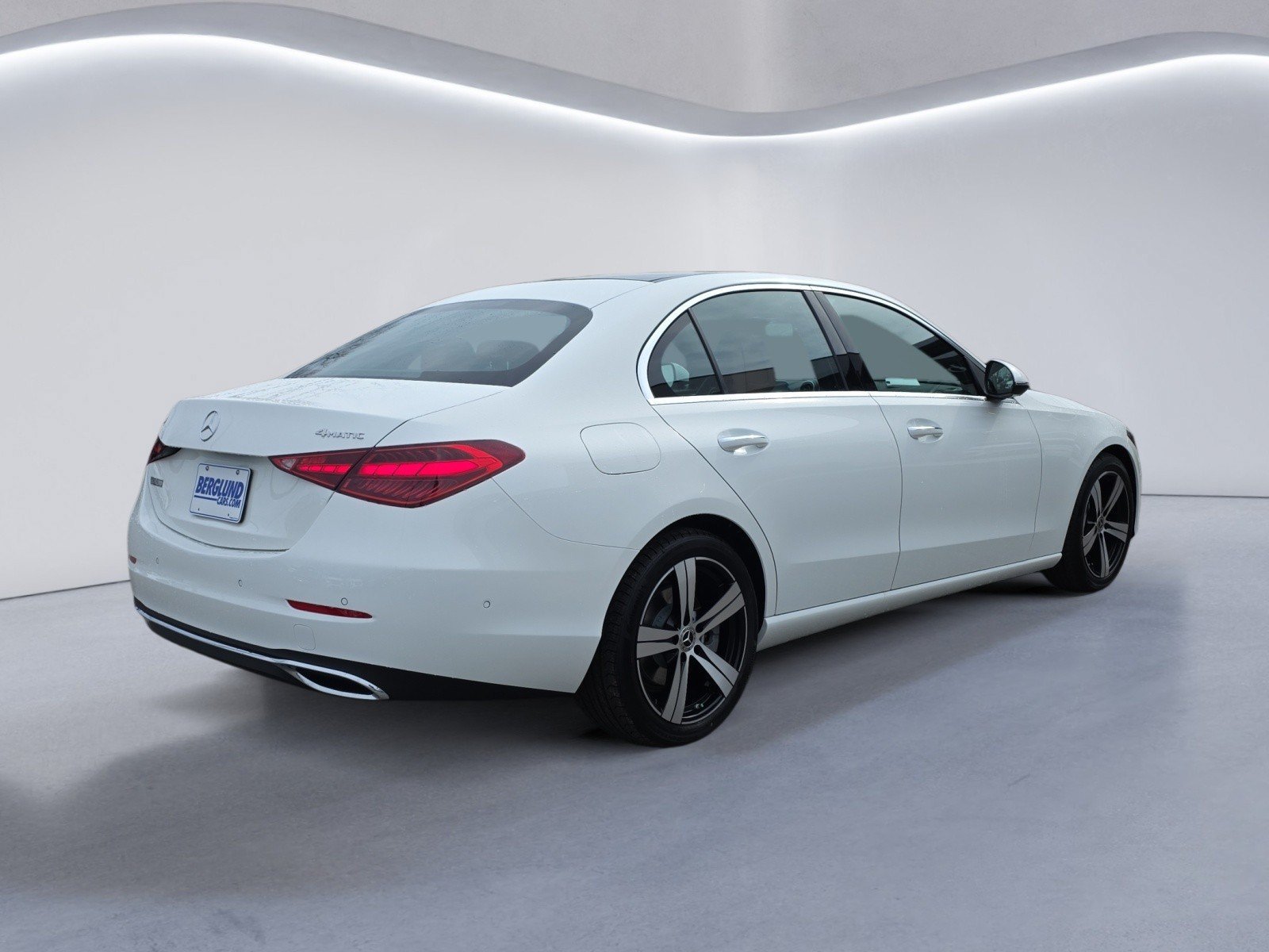 Certified 2026 Mercedes-Benz C 300 4MATIC Sedan image 4