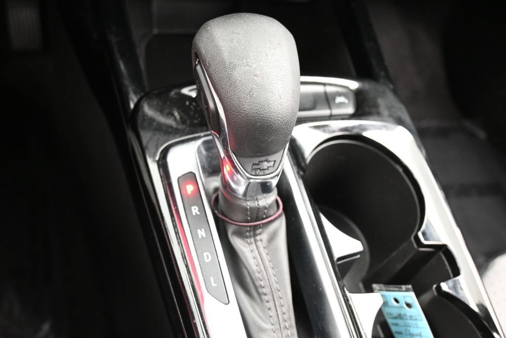 Used 2024 Chevrolet Trax LT FWD image 20