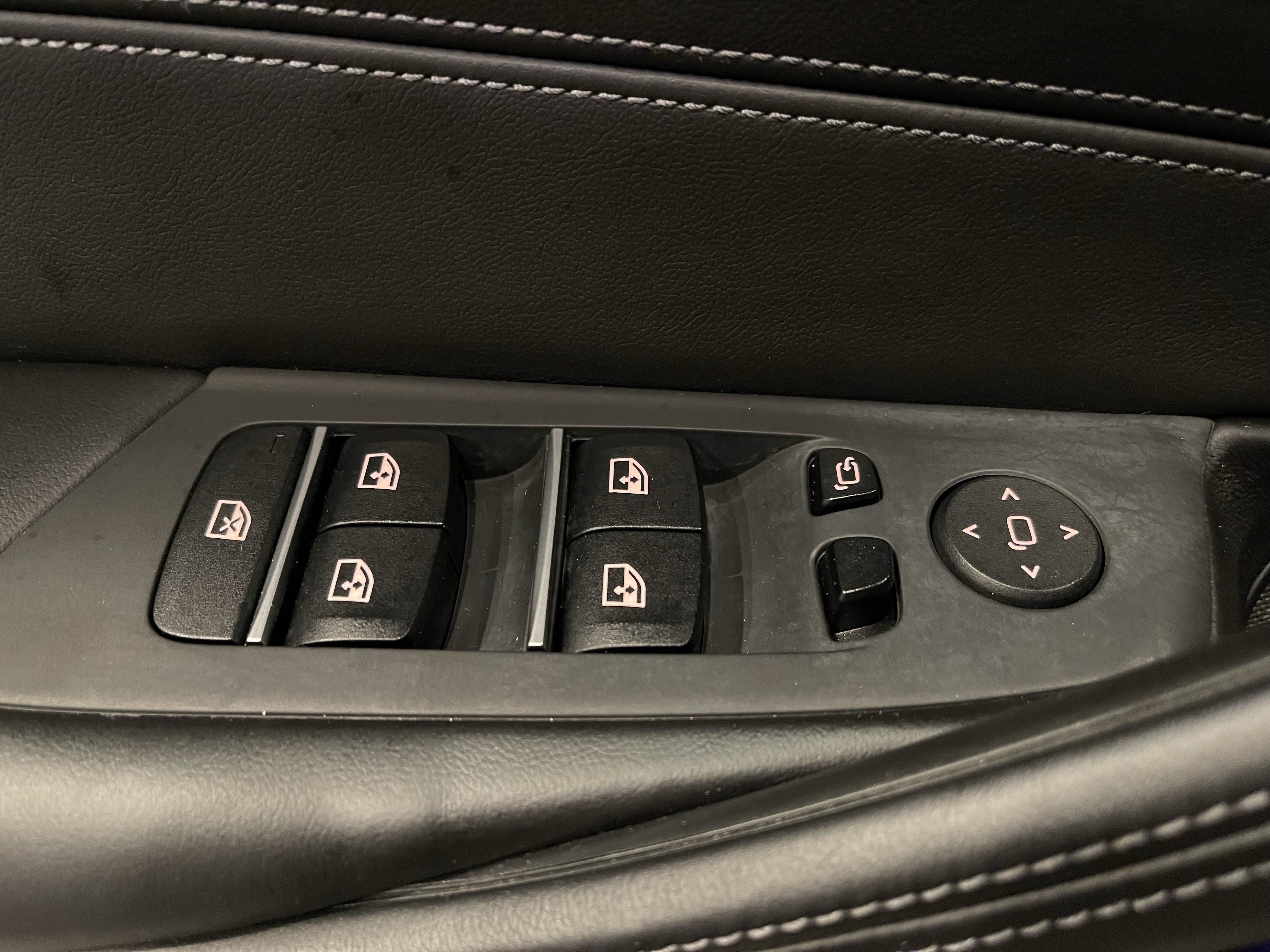 Used 2022 BMW M5 AWD/4WD image 11