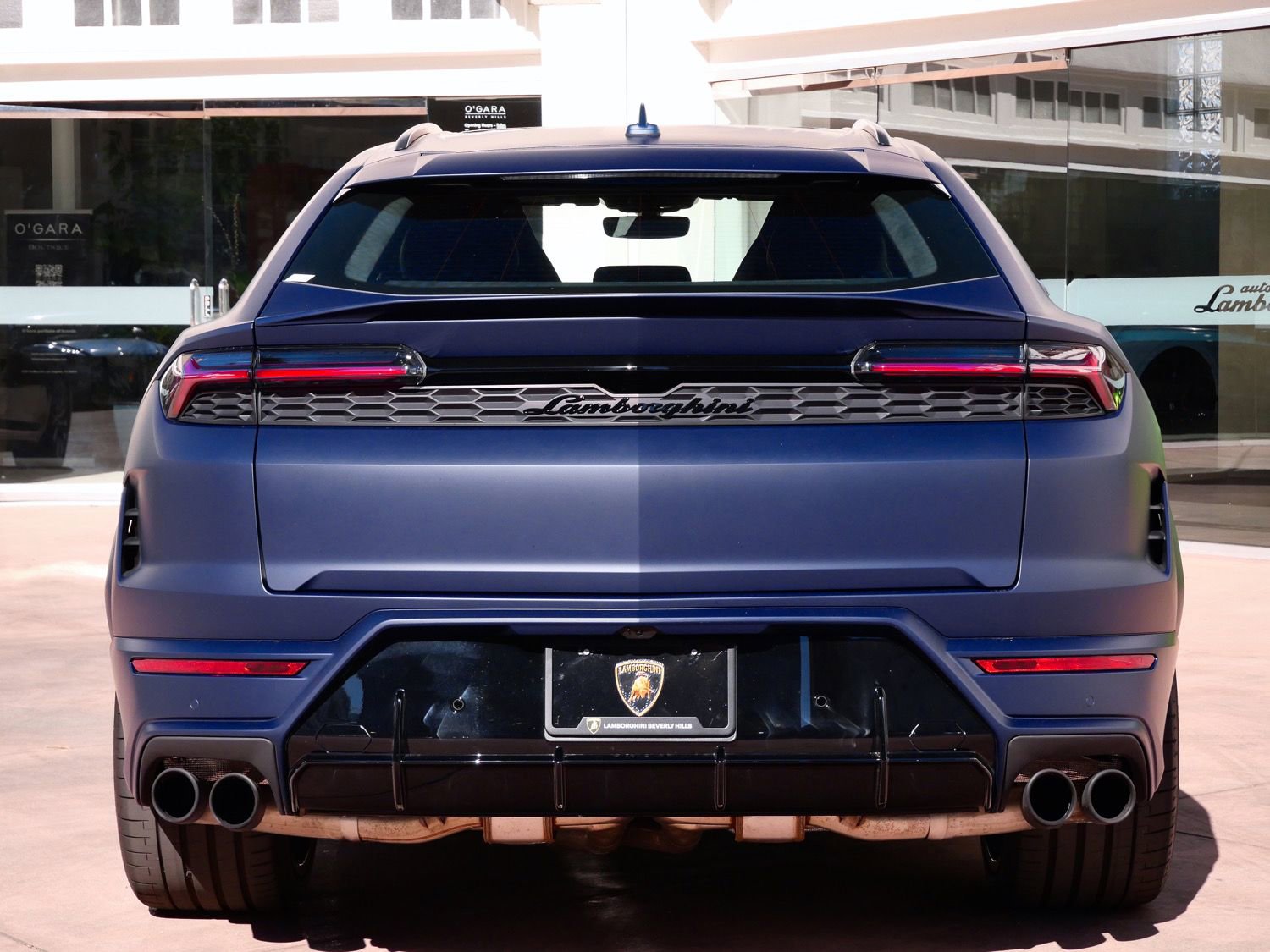 Used 2025 Lamborghini Urus SE image 4