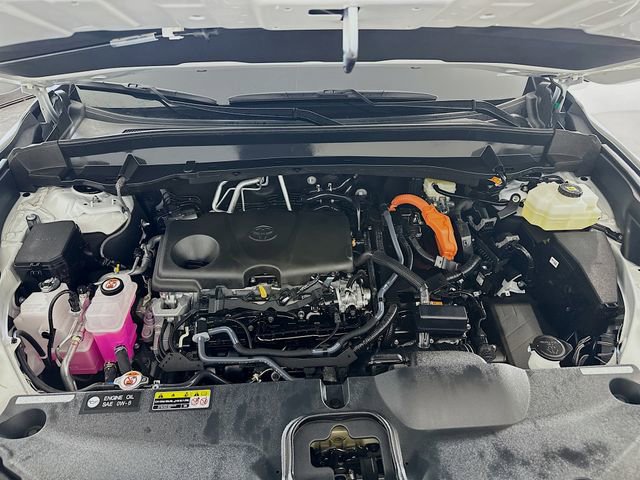 Used 2025 Toyota Grand Highlander AWD Hybrid image 28