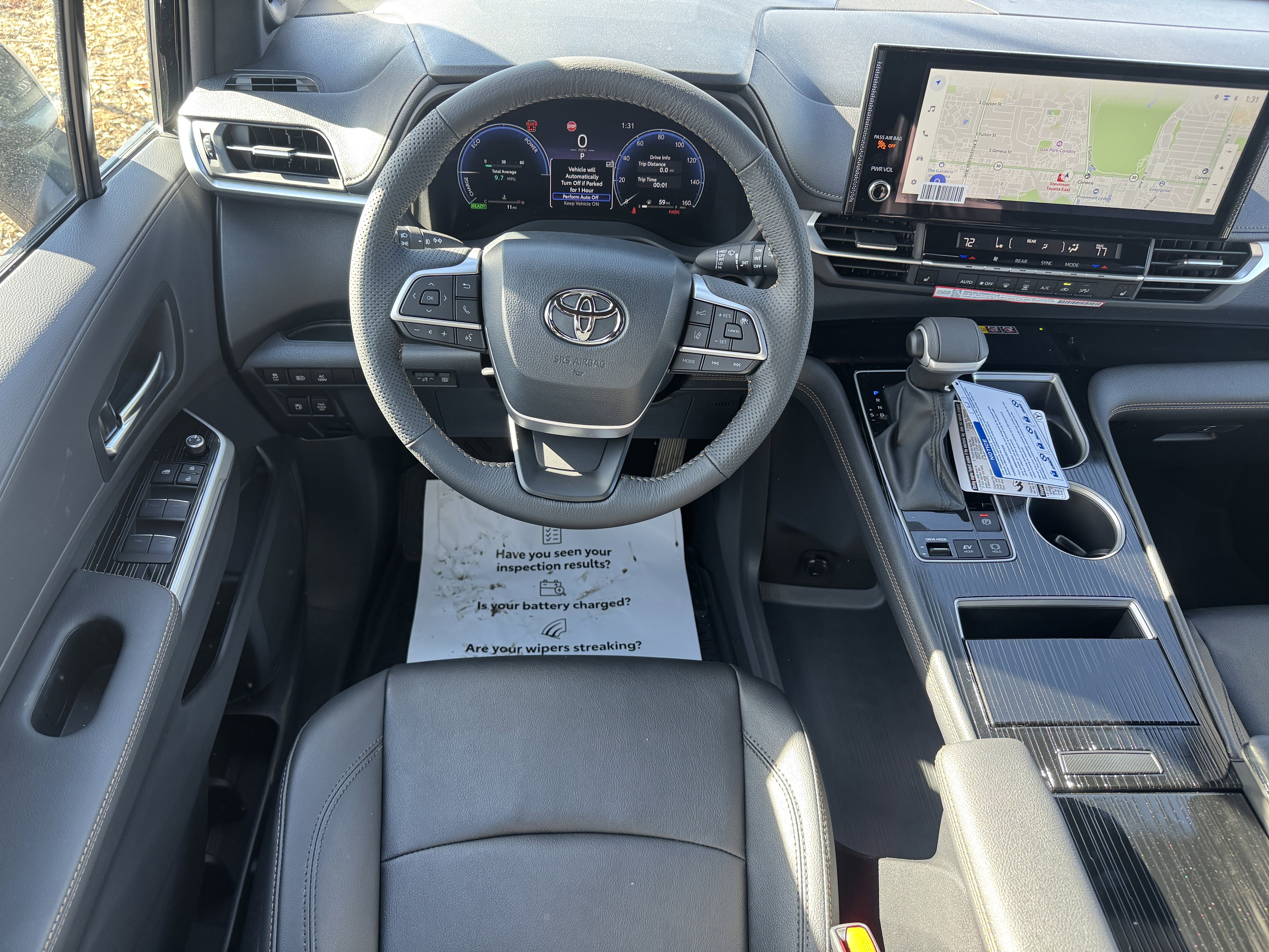 New 2026 Toyota Sienna XLE Woodland Edition AWD/4WD image 17