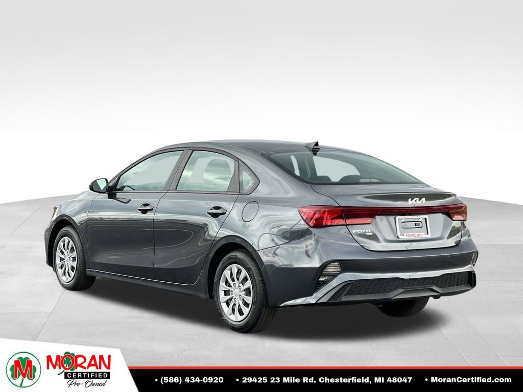 Used 2024 Kia Forte LX FWD image 4