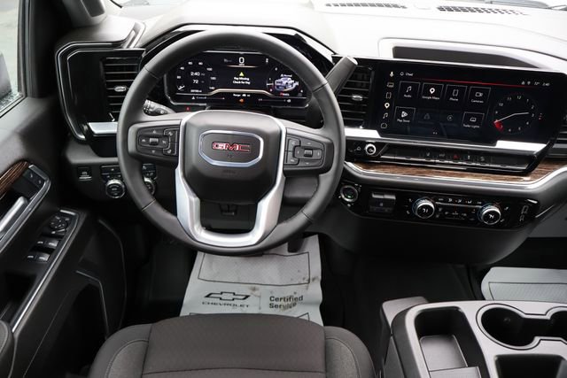 Used 2025 GMC Sierra 2500 SLE w/ SLE Value Package; AWD/4WD image 6