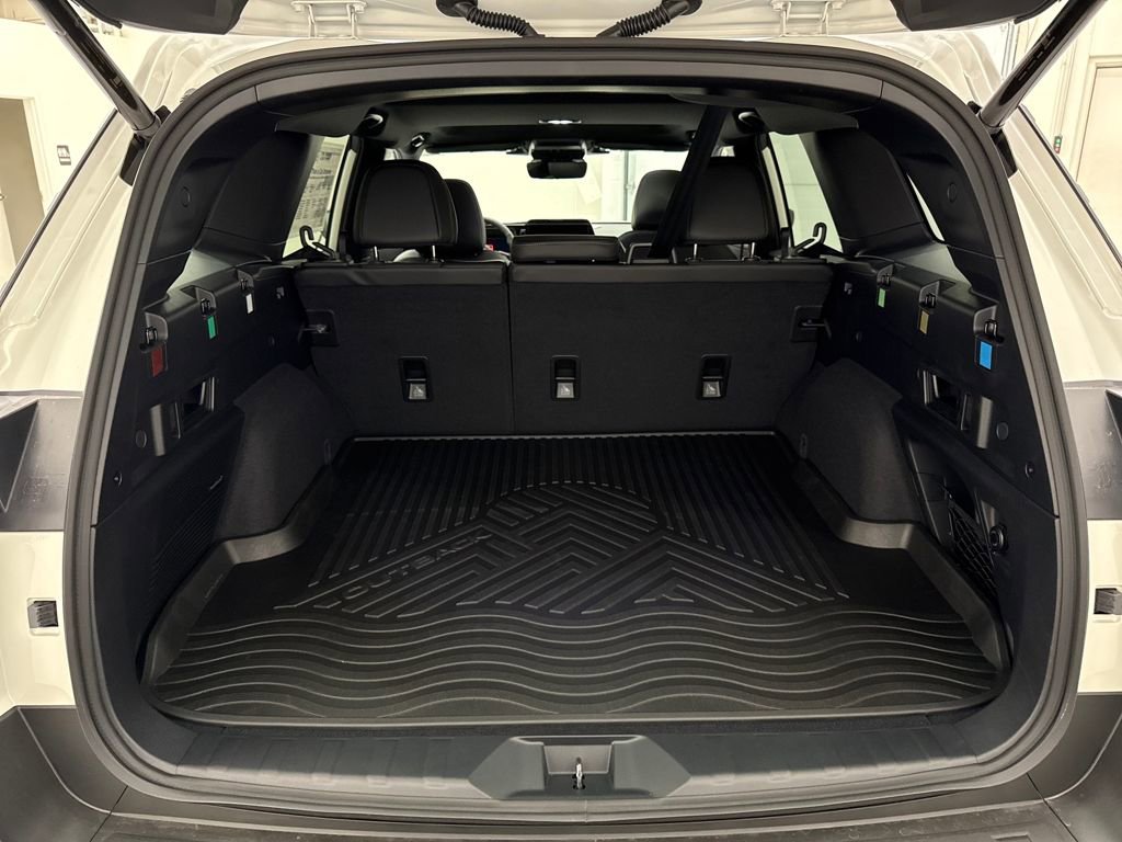 New 2026 Subaru Outback Limited AWD/4WD image 26
