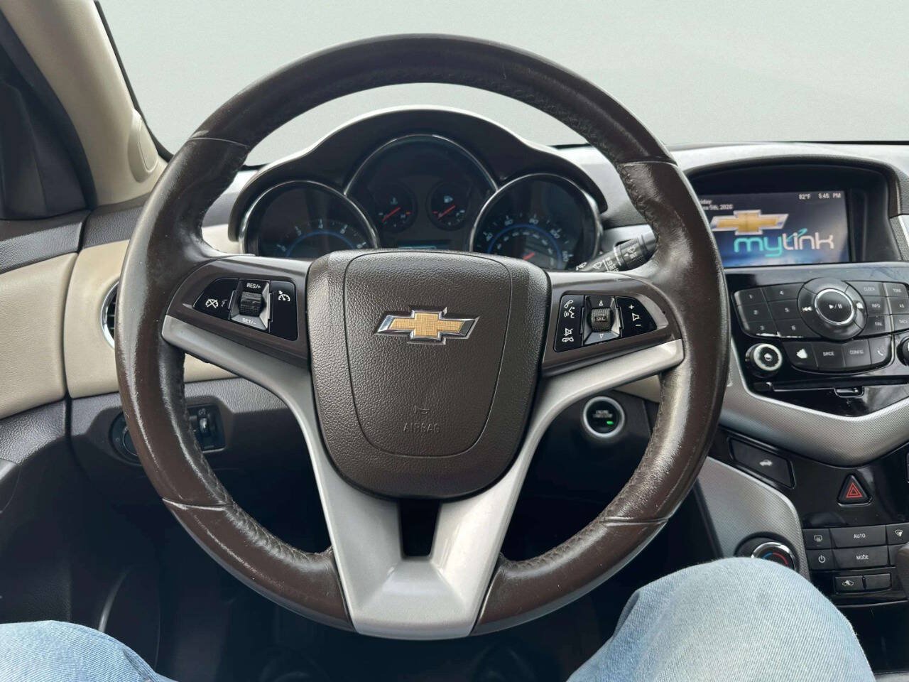 Used 2015 Chevrolet Cruze LTZ w/ Sun, Sound and Sport Package FWD image 24