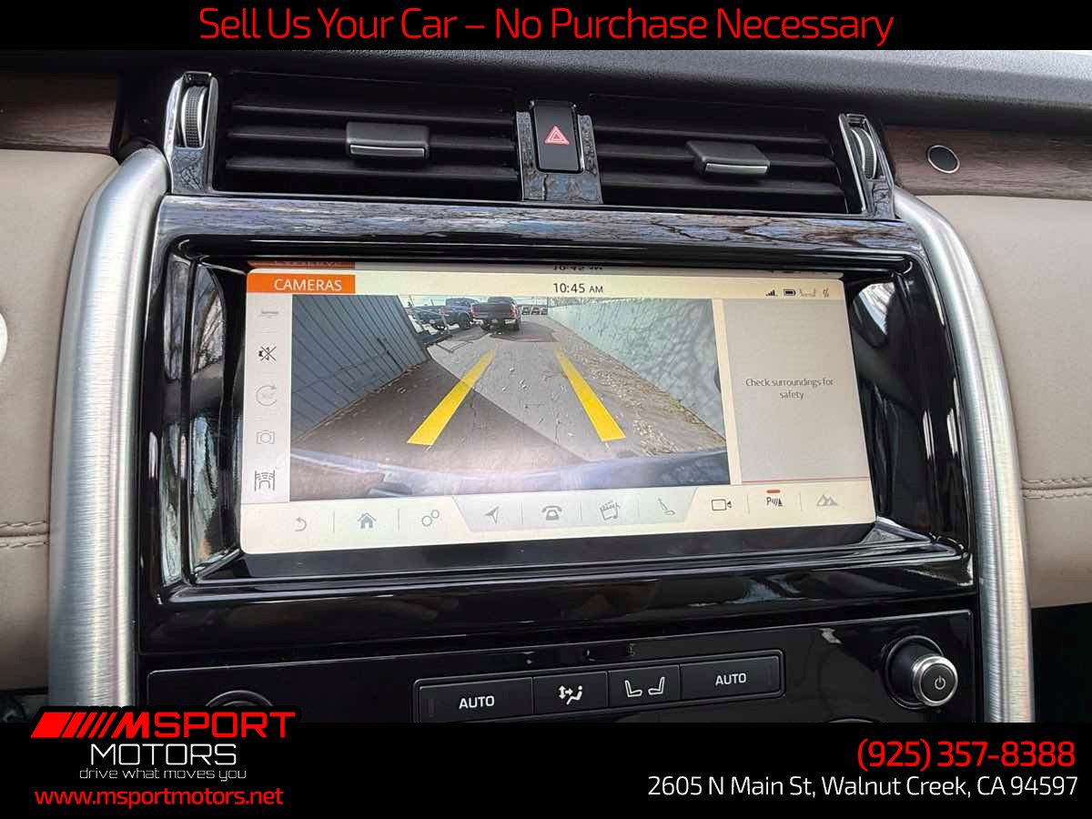 Used 2018 Land Rover Discovery HSE AWD/4WD image 25
