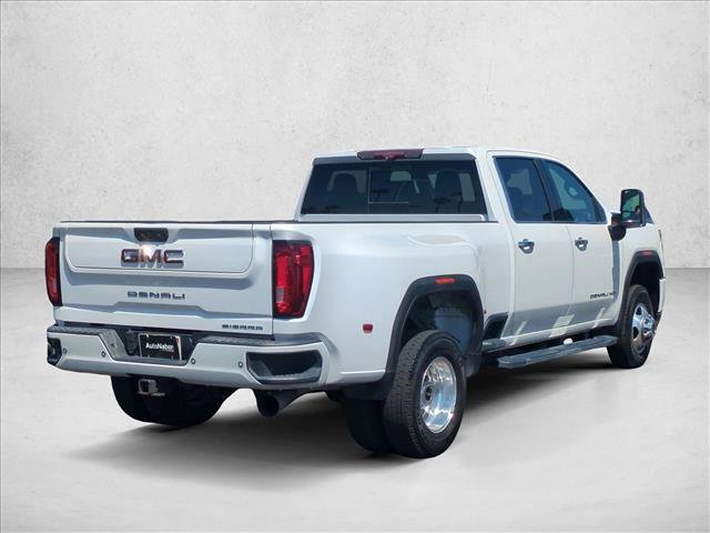 Used 2021 GMC Sierra 3500 Denali w/ Denali Ultimate Package AWD/4WD image 5
