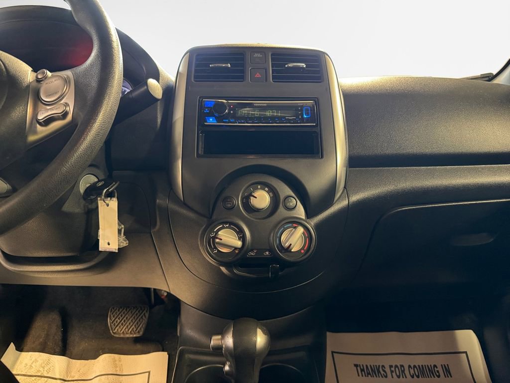 Used 2014 Nissan Versa SV image 22
