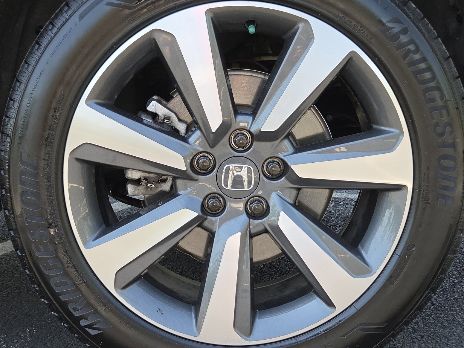Certified 2024 Honda Pilot Elite image 17