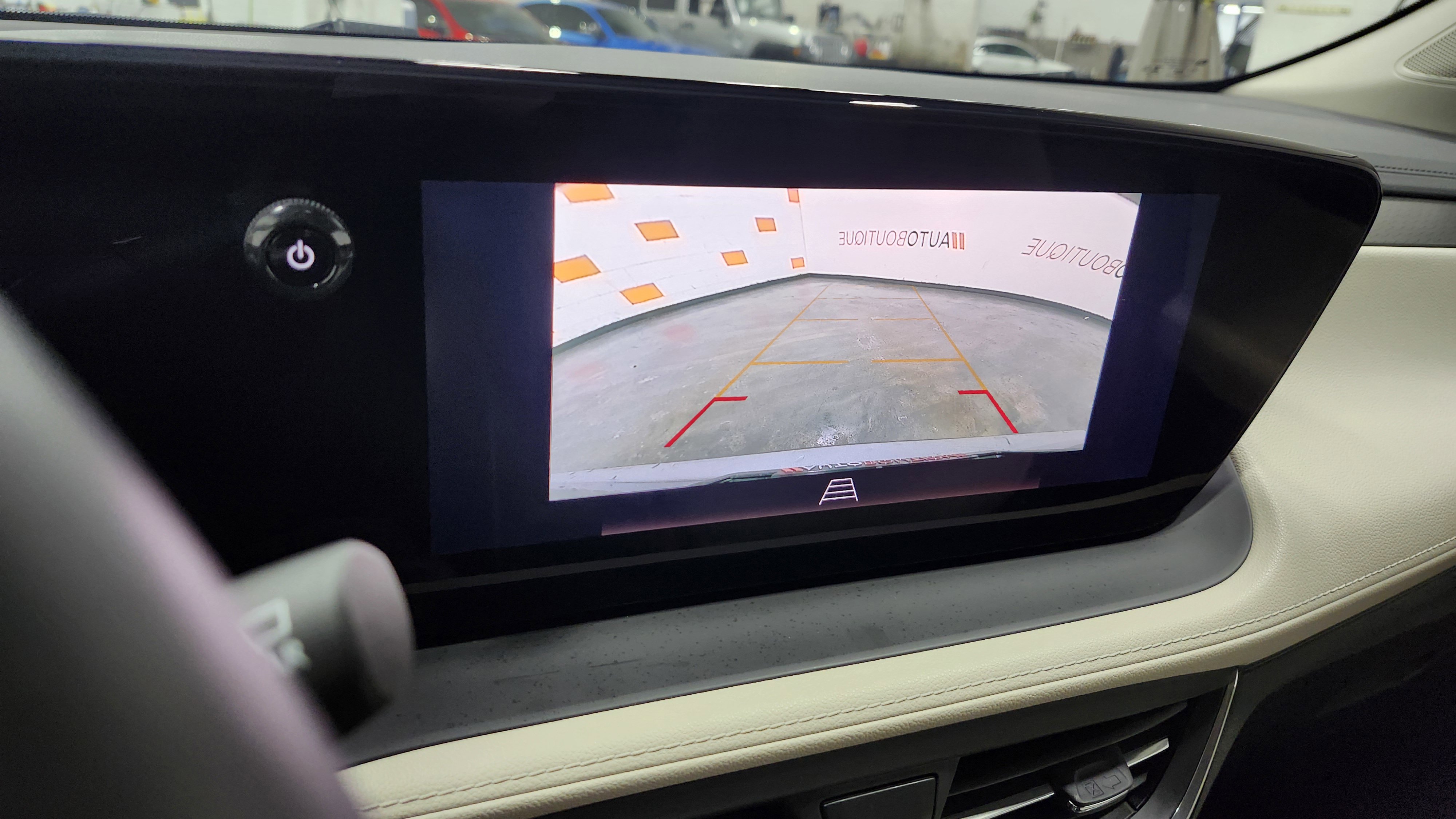 Used 2024 Buick Encore GX Avenir w/ Avenir Convenience Package image 2