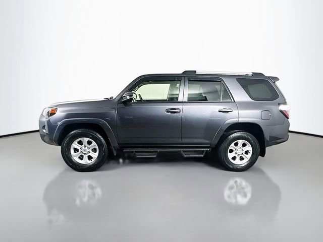 Used 2022 Toyota 4Runner SR5 Premium image 9