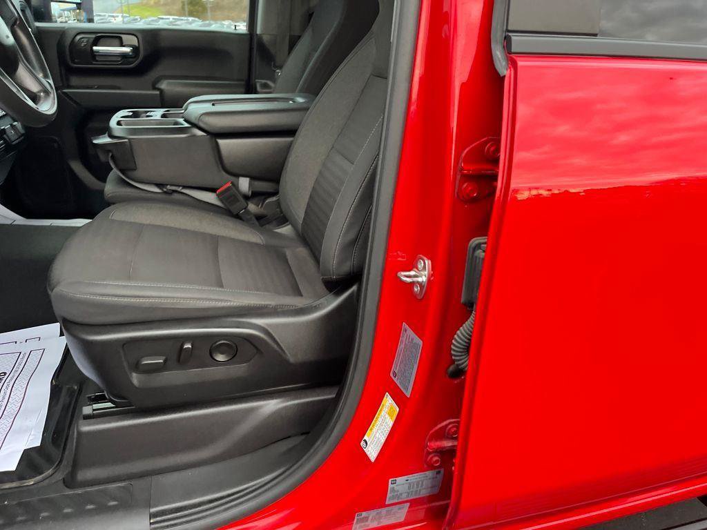 Used 2024 Chevrolet Silverado 2500 Custom w/ Custom Value Package AWD/4WD image 20