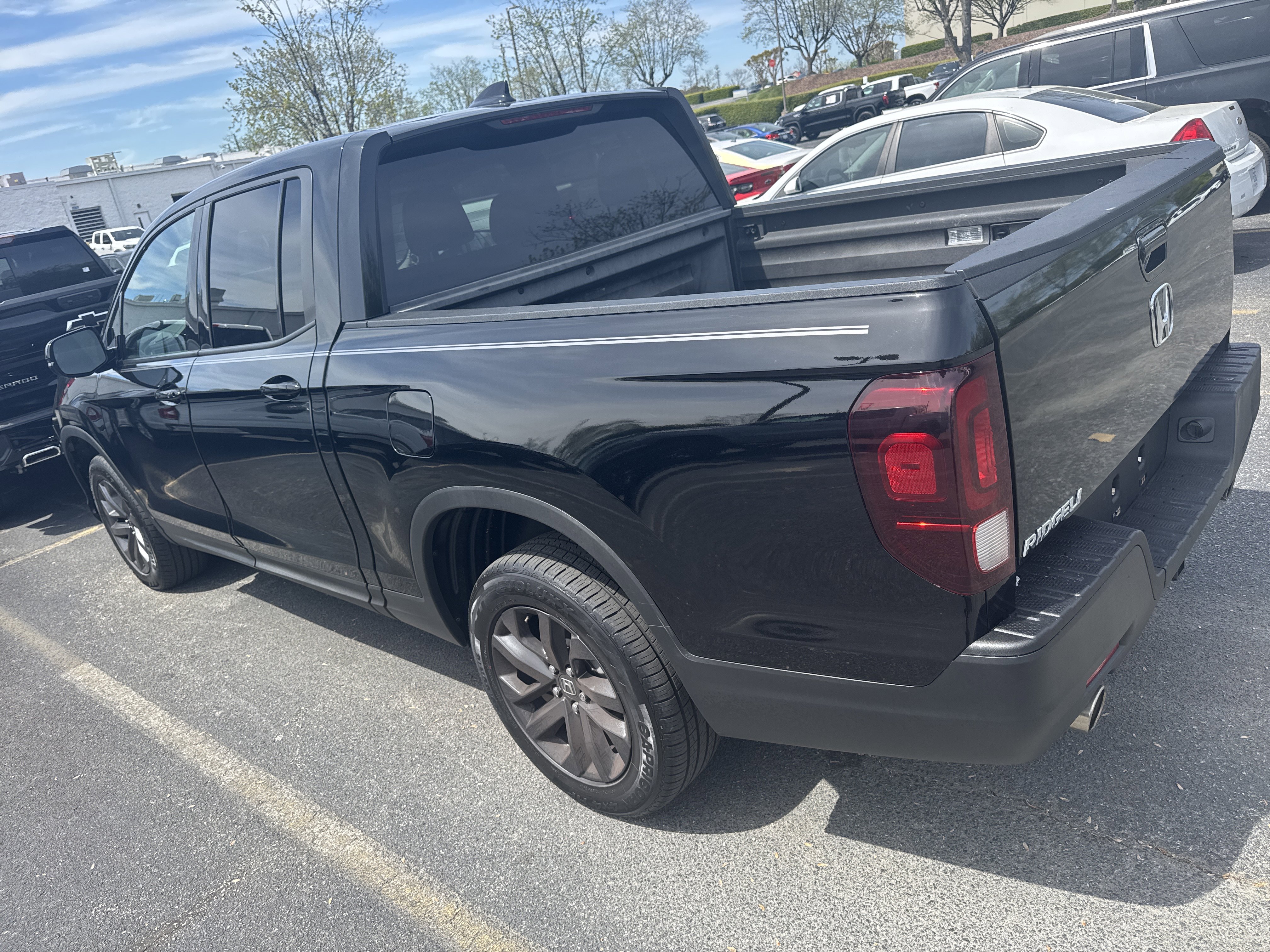 Used 2023 Honda Ridgeline Sport image 8