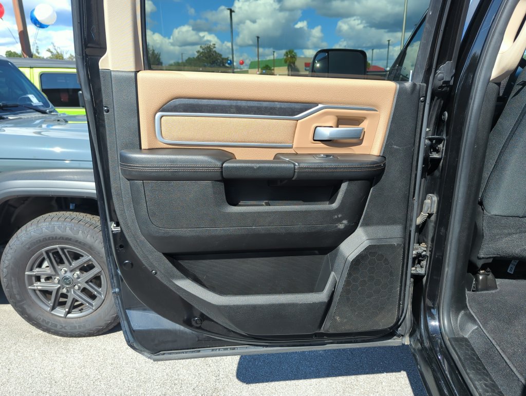 Used 2022 RAM 2500 Big Horn AWD/4WD image 25