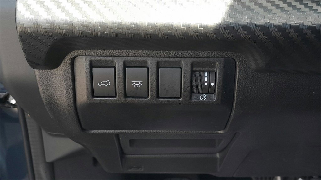 Used 2023 Subaru Ascent Premium w/ Convenience Package image 28