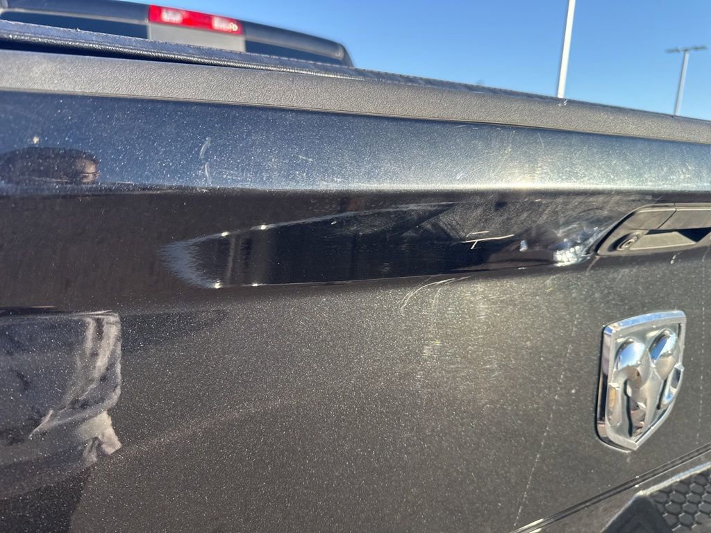 Used 2018 RAM 1500 Classic SLT image 11