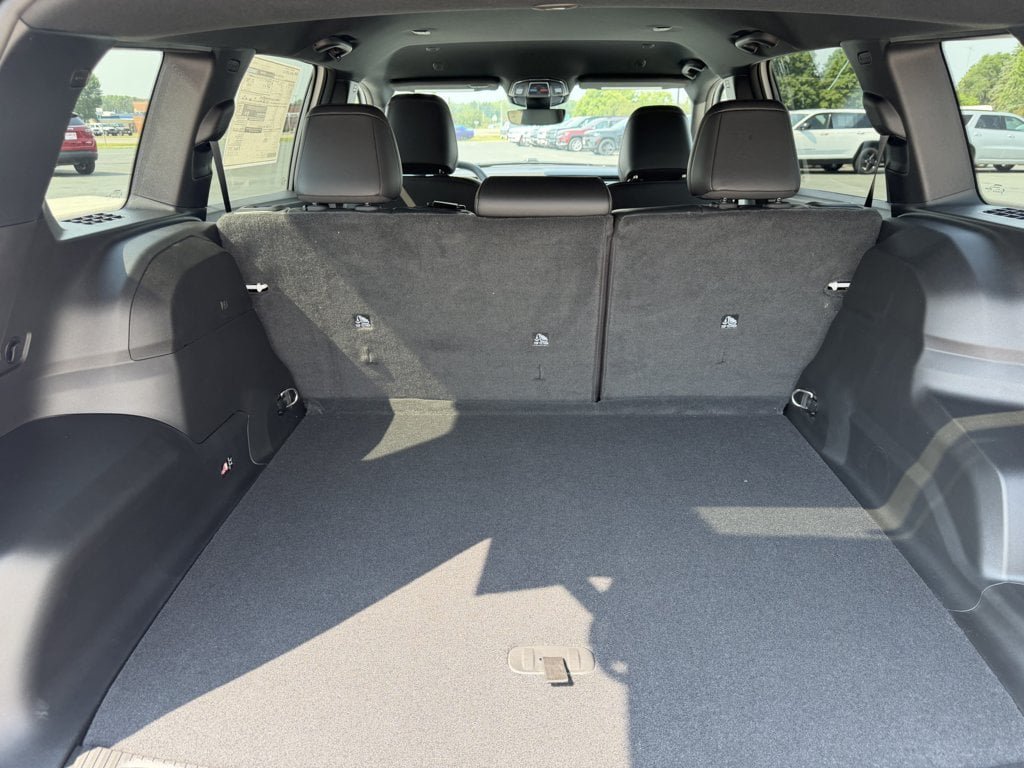 New 2026 Jeep Cherokee Limited AWD/4WD image 14