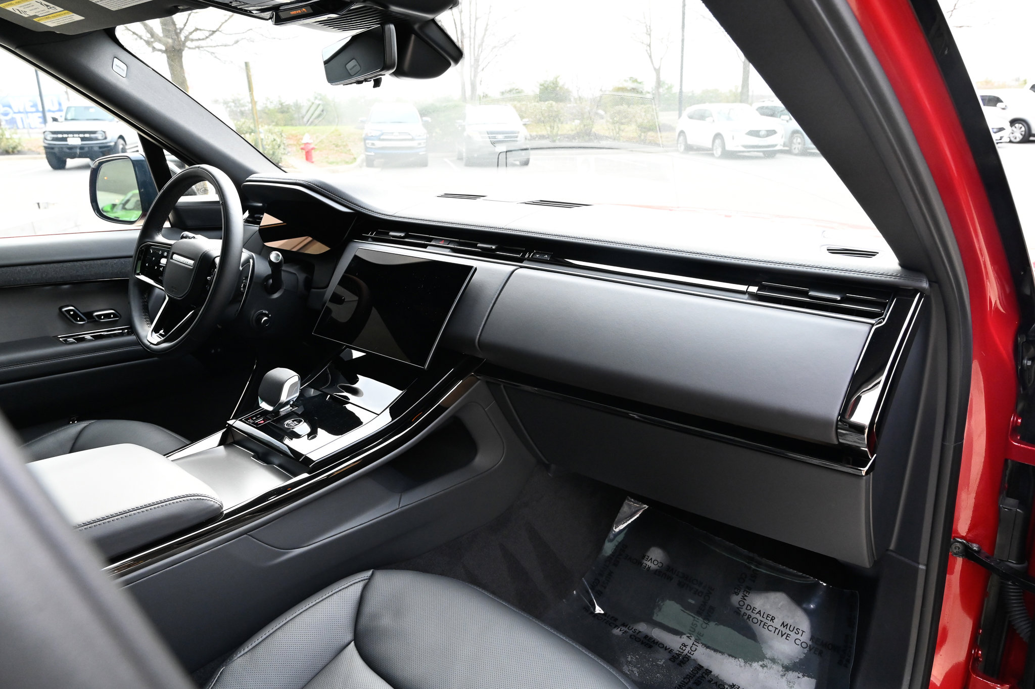 Used 2025 Land Rover Range Rover Sport Dynamic SE image 53