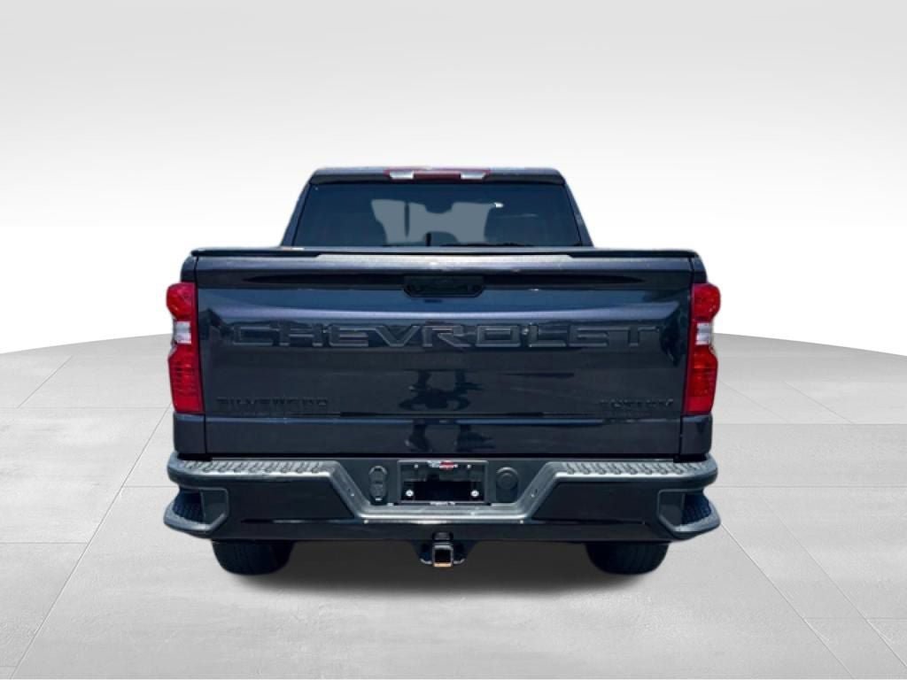 Used 2024 Chevrolet Silverado 1500 Custom Trail Boss w/ Turbomax Blackout Package AWD/4WD image 6
