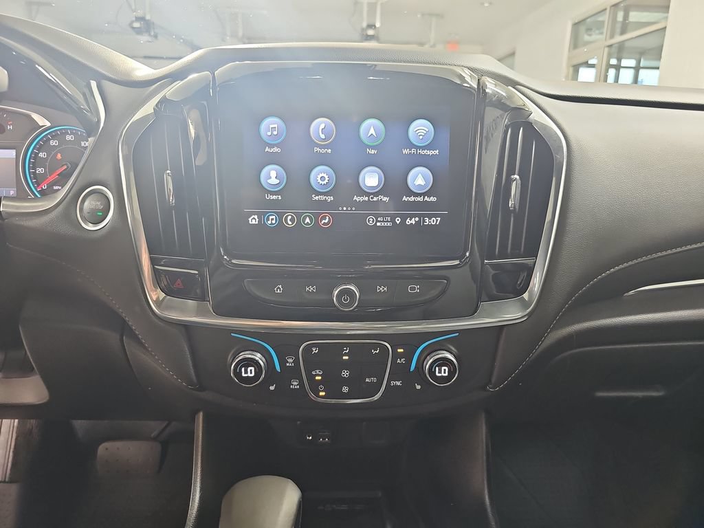 Used 2023 Chevrolet Traverse LT w/ LT Premium Package AWD/4WD image 27