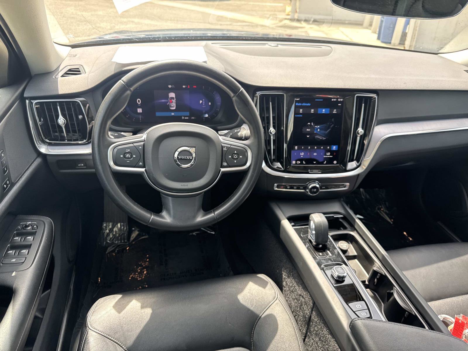 Used 2024 Volvo S60 B5 Core image 7