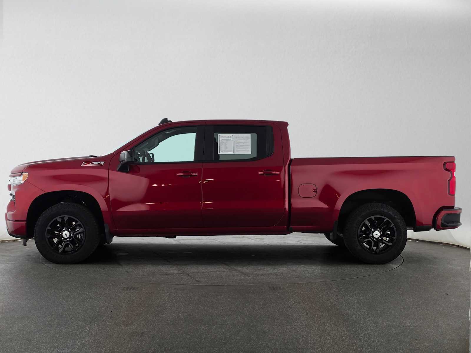 Used 2025 Chevrolet Silverado 1500 RST AWD/4WD image 6