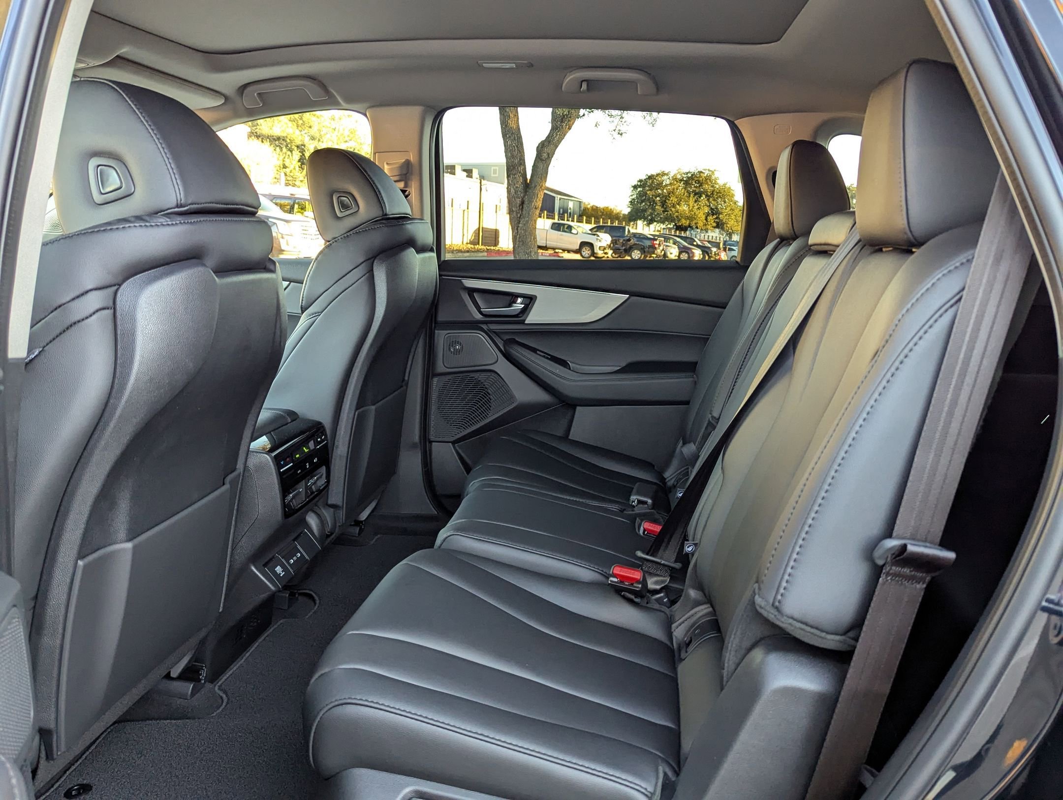 New 2026 Acura MDX FWD image 15