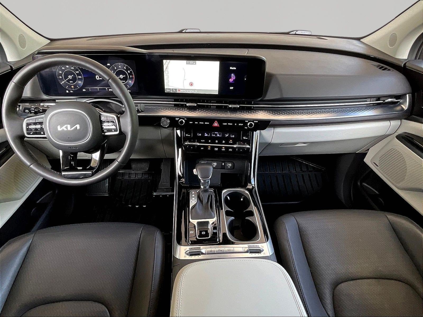 Used 2024 Kia Carnival SX Prestige FWD image 7