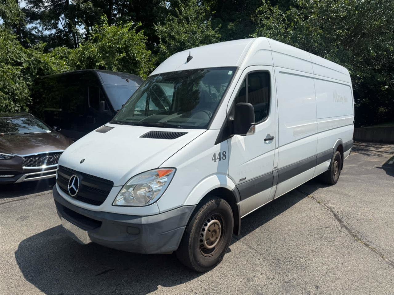Used 2011 Mercedes-Benz Sprinter 2500 image 1