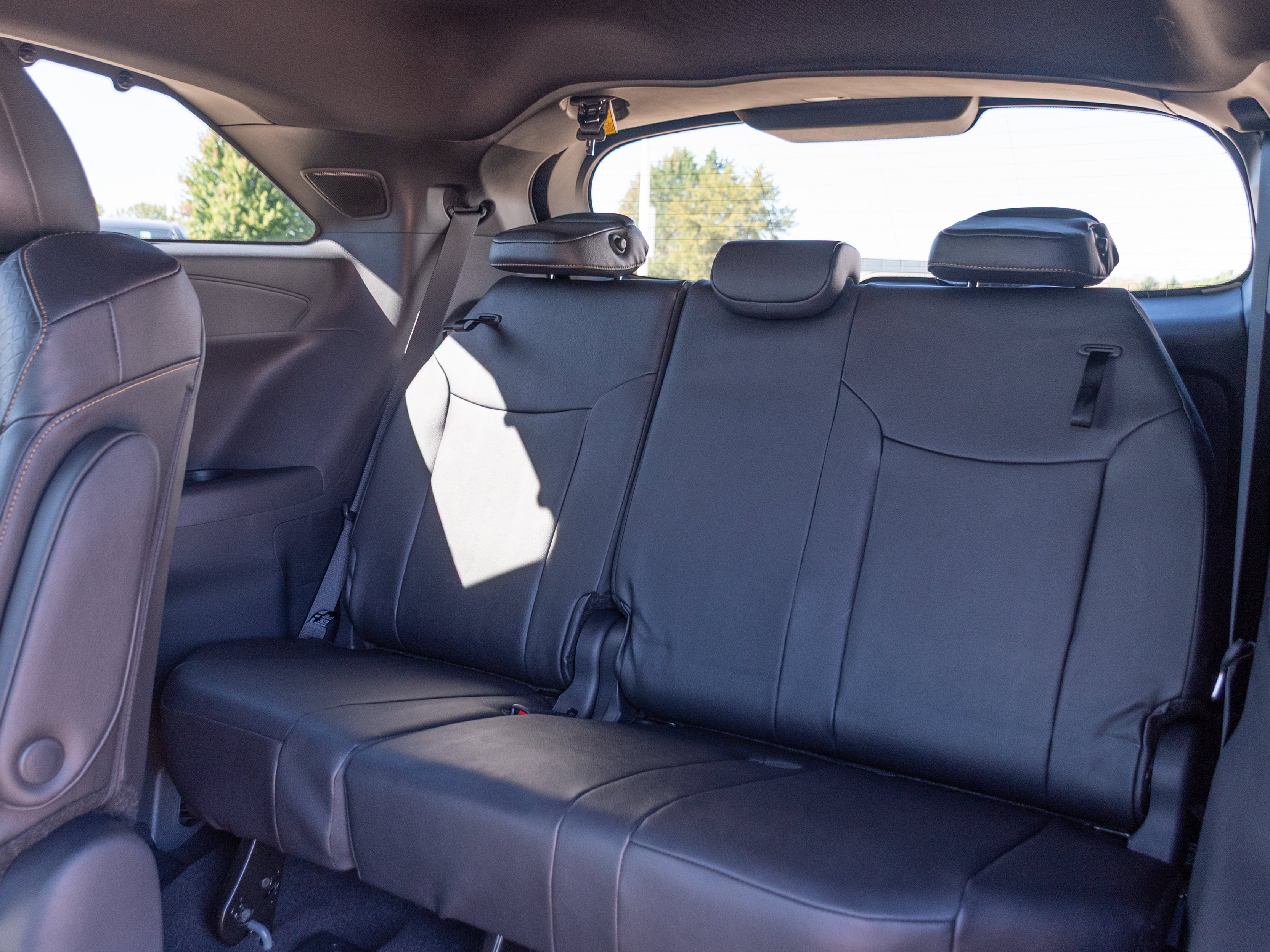 New 2026 Toyota Sienna XLE Woodland Edition AWD/4WD image 21