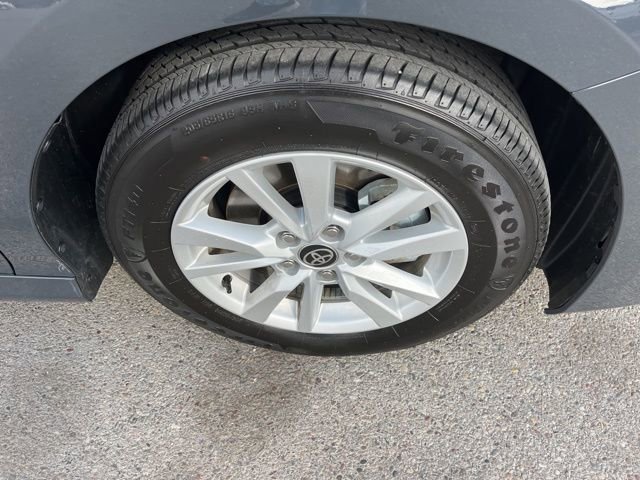 Used 2026 Toyota Camry LE FWD image 16