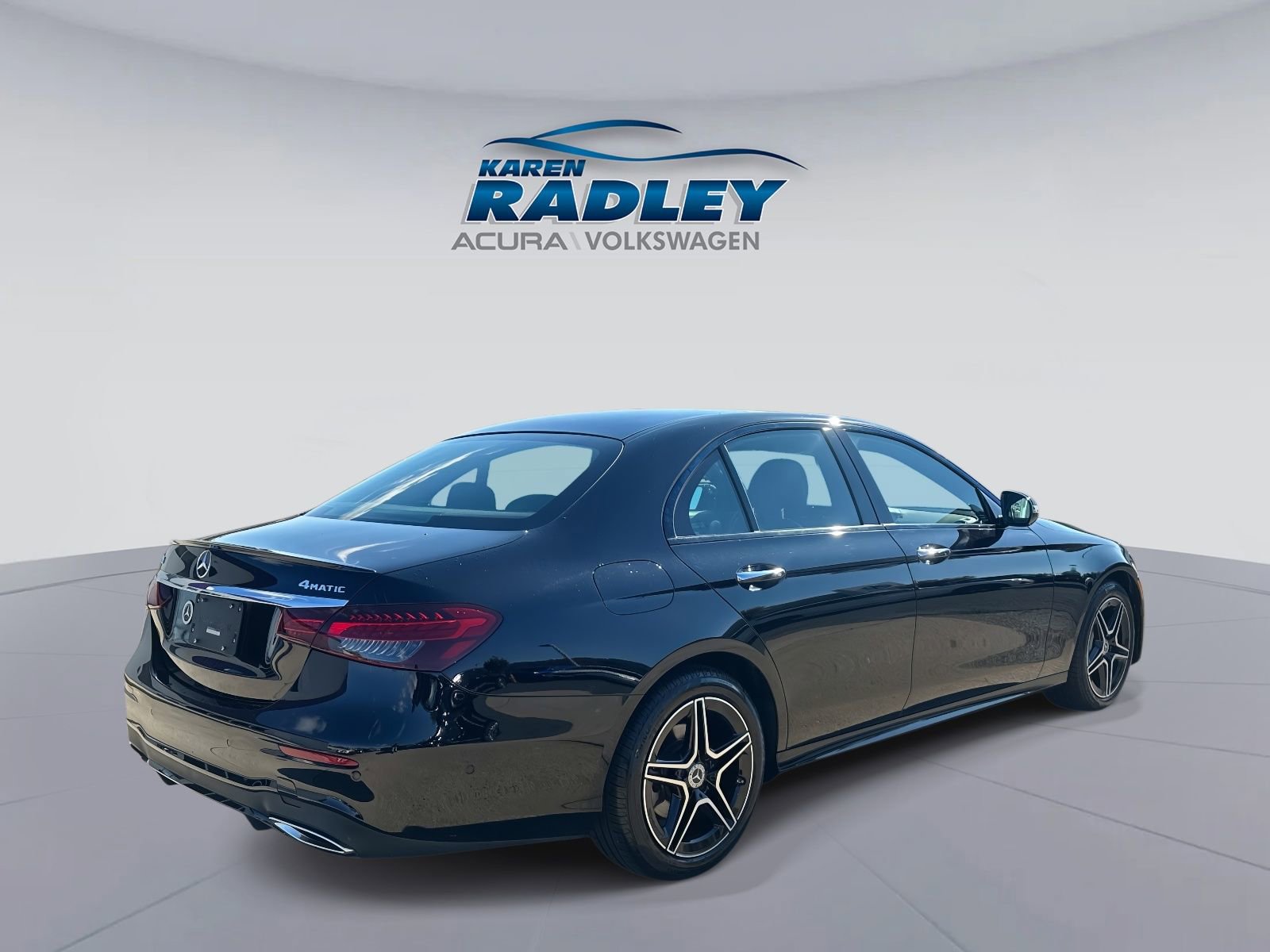 Used 2023 Mercedes-Benz E 350 4MATIC Sedan video 2