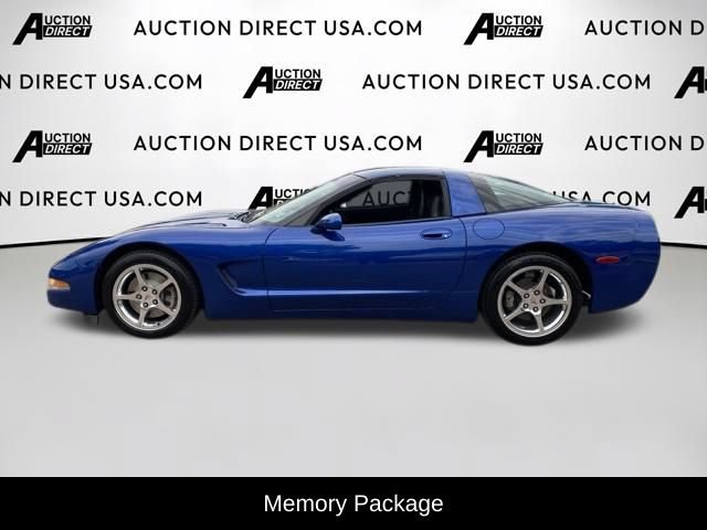 Used 2003 Chevrolet Corvette Coupe w/ Preferred Equipment Group RWD image 3