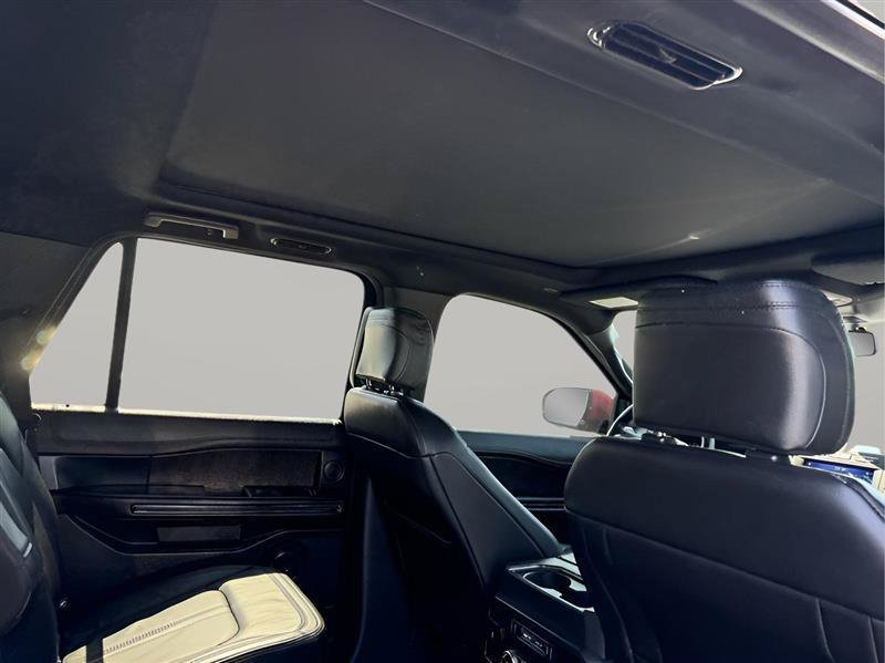 Used 2020 Ford Expedition Limited w/ Special Edition Package RWD image 39