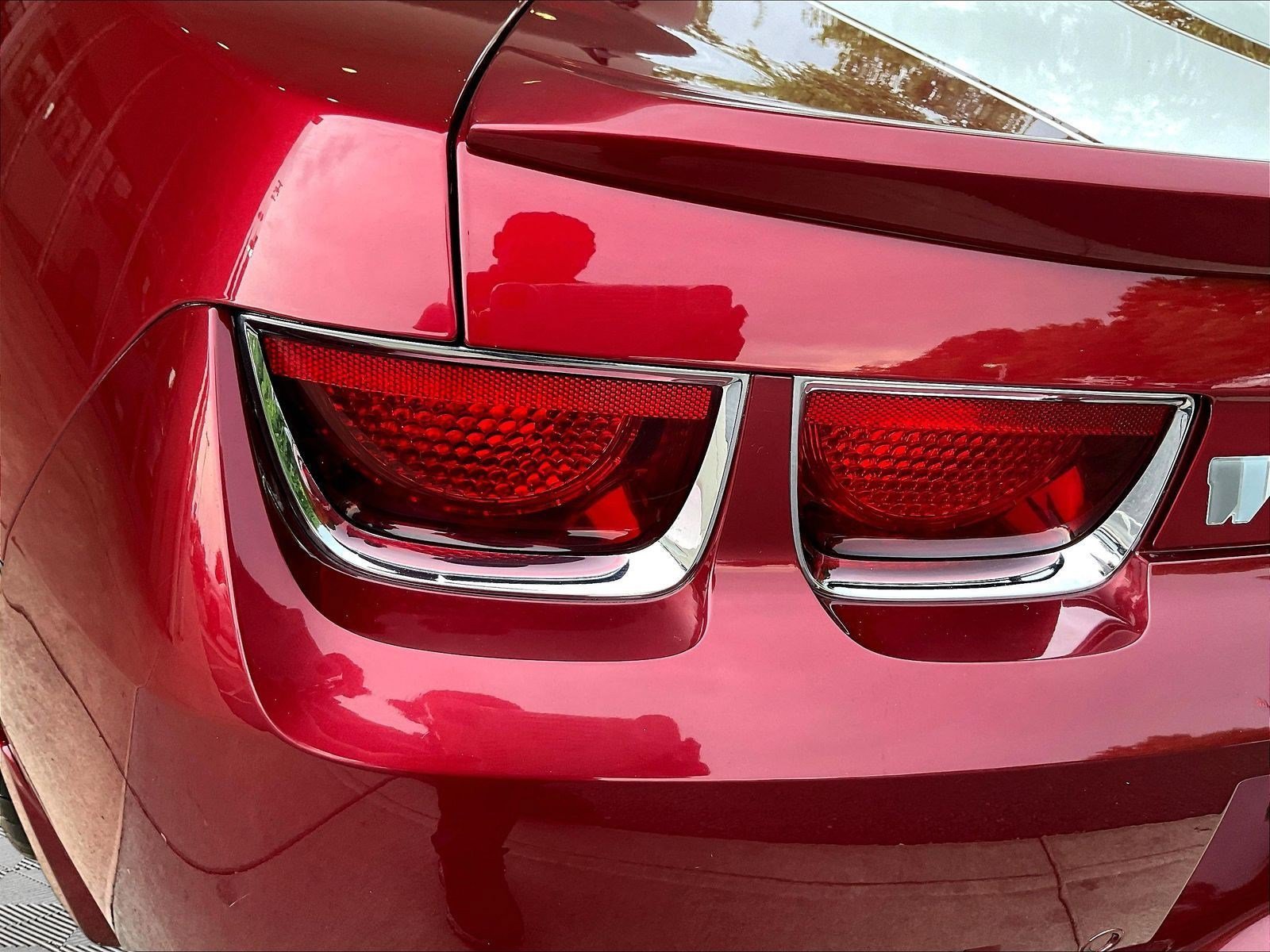 Used 2010 Chevrolet Camaro SS w/ RS Package RWD image 21