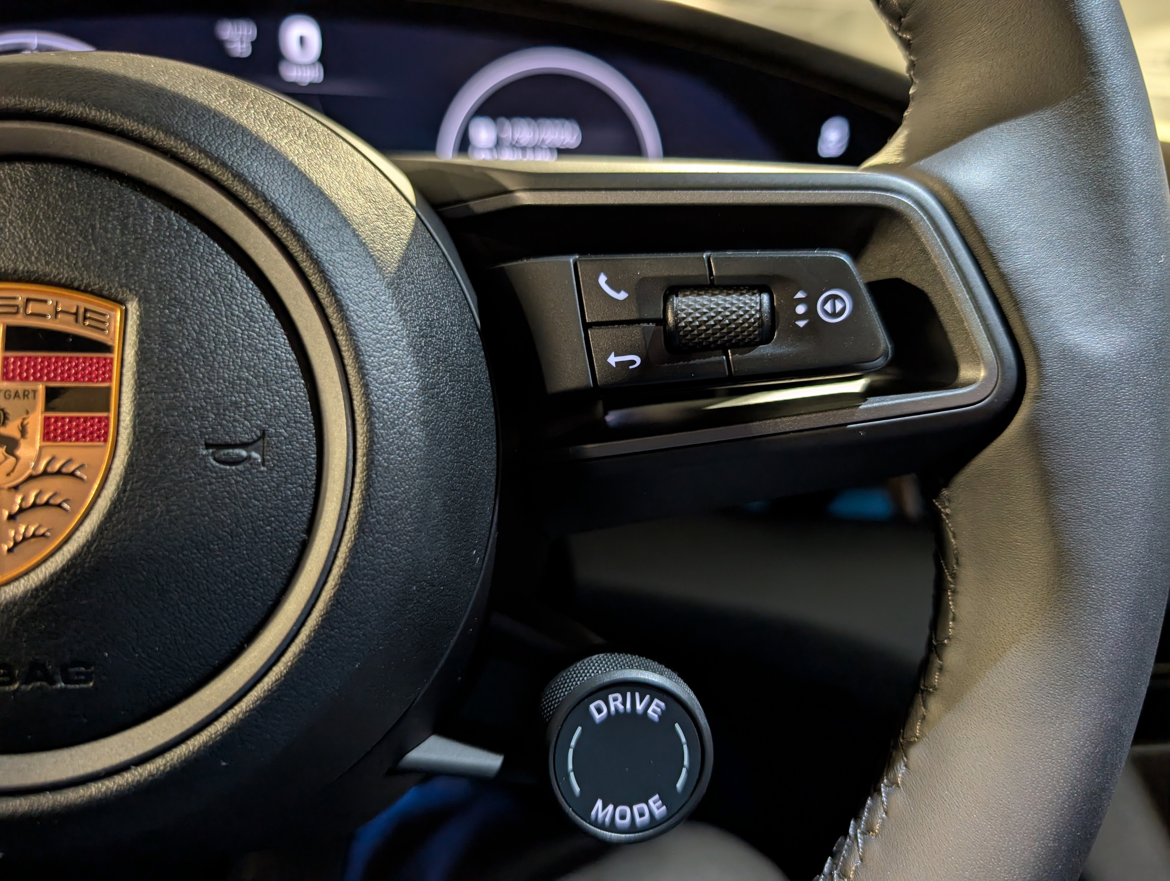 New 2026 Porsche Taycan image 32