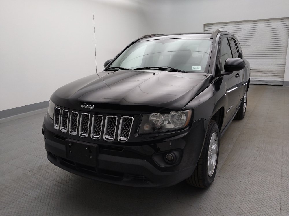 Used 2016 Jeep Compass Latitude FWD image 15