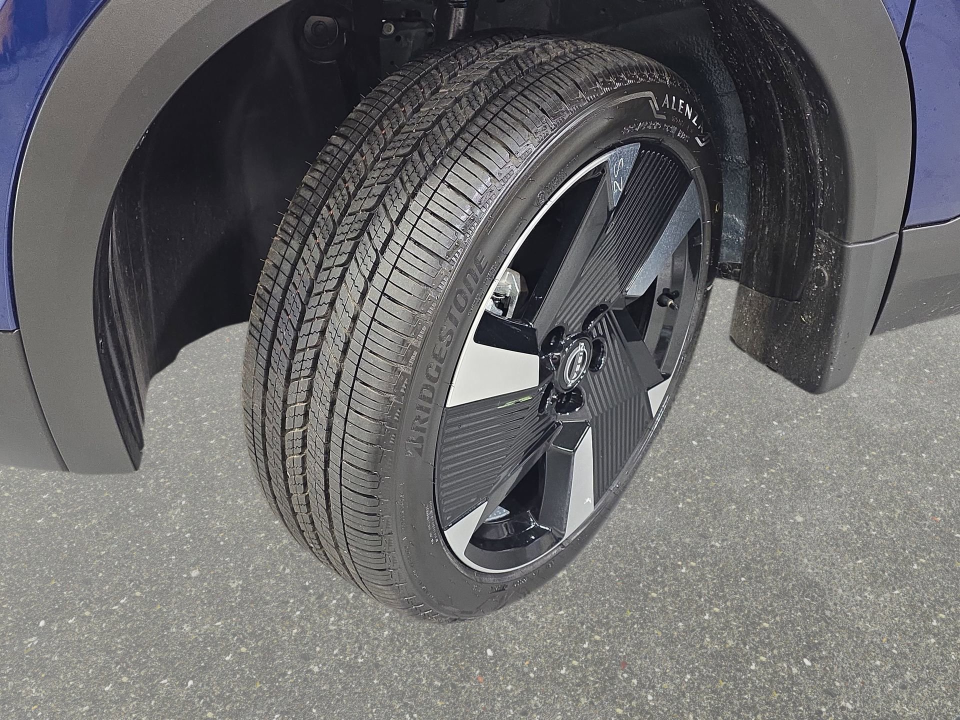 New 2026 Nissan Kicks SR w/ Cold Weather Package image 30