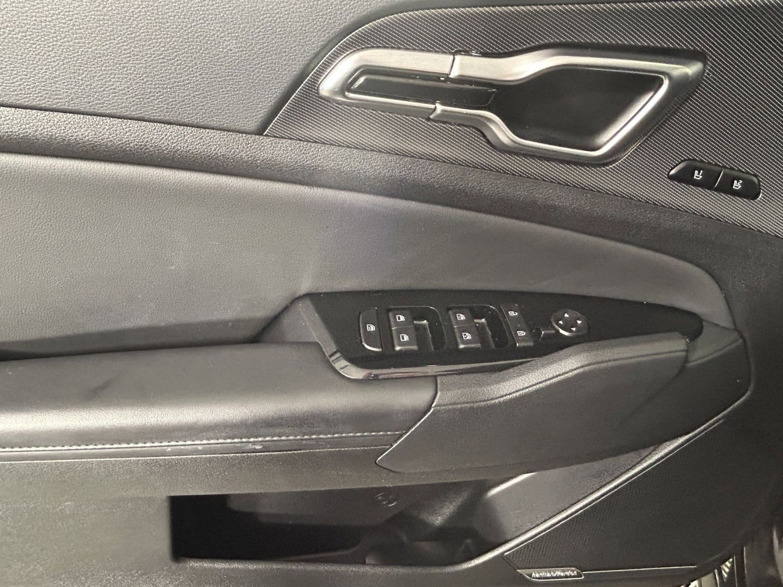 Certified 2024 Kia Sportage SX image 23