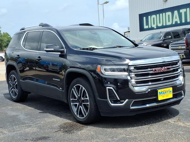 Used 2021 GMC Acadia SLT w/ Technology Package FWD image 3