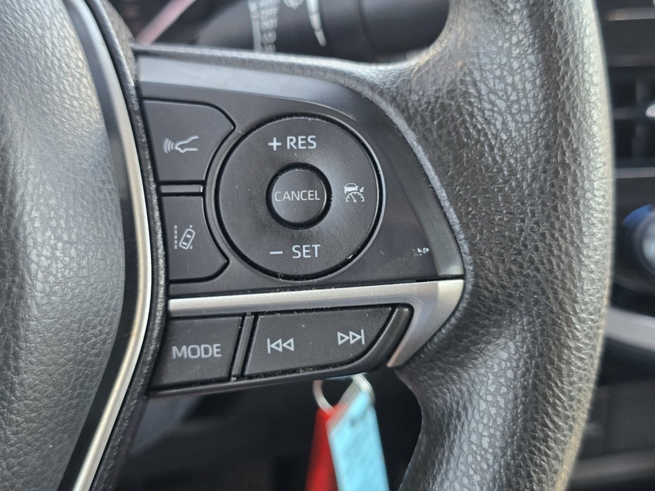 Certified 2023 Toyota Camry LE FWD image 28