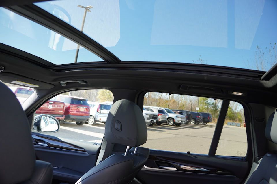 Used 2020 BMW X3 xDrive30i w/ Driving Assistance Package image 18