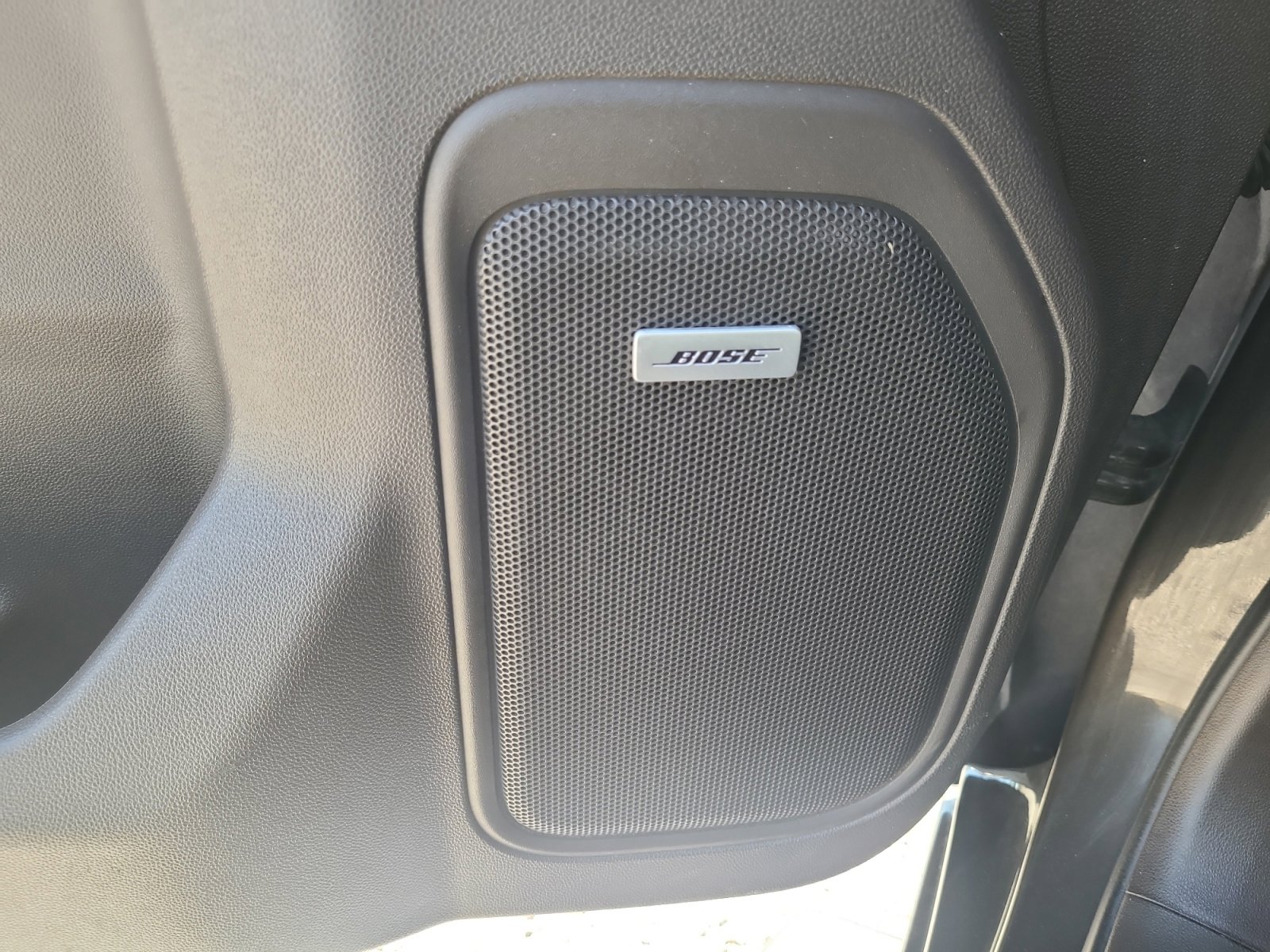 Used 2021 Chevrolet Silverado 2500 LTZ w/ LTZ Plus Package image 27