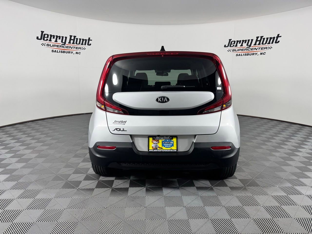 Used 2021 Kia Soul LX image 8