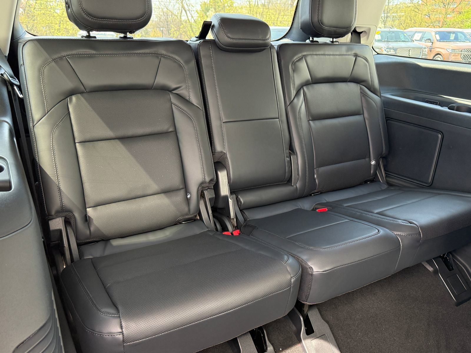 New 2026 Lincoln Navigator Premiere image 15