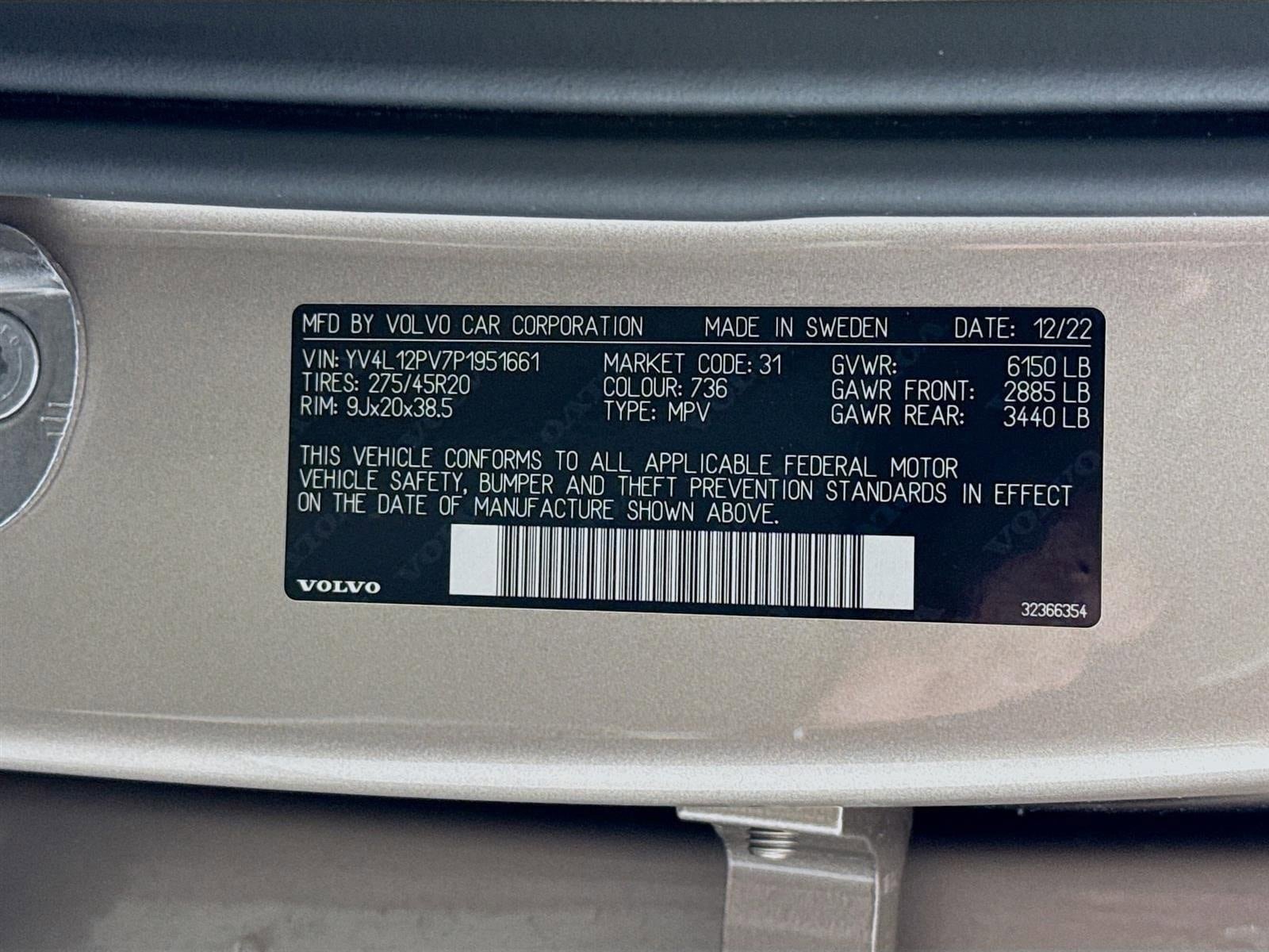 Used 2023 Volvo XC90 B5 Core w/ Climate Package image 34