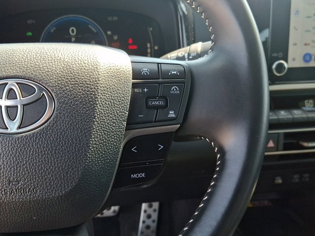 Certified 2025 Toyota Camry SE FWD image 21